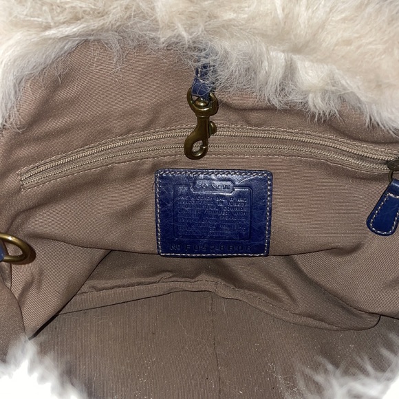 100% Authentic Coach Shearling Bag - Picture 7 of 7